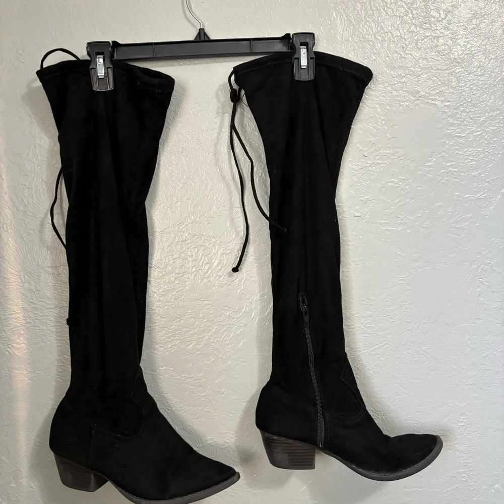 SO Black Over-the-Knee Women's Boots